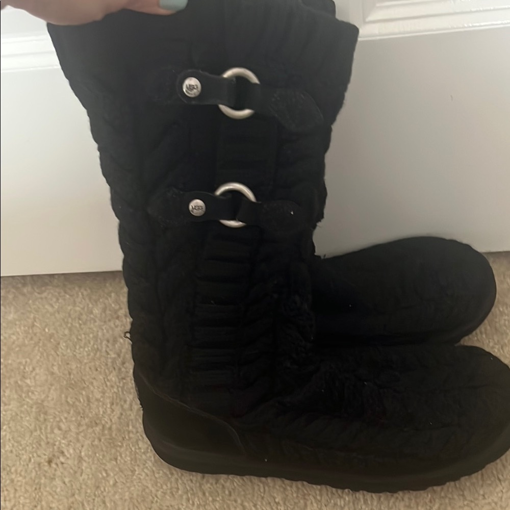 Women's Black Quilted Boots